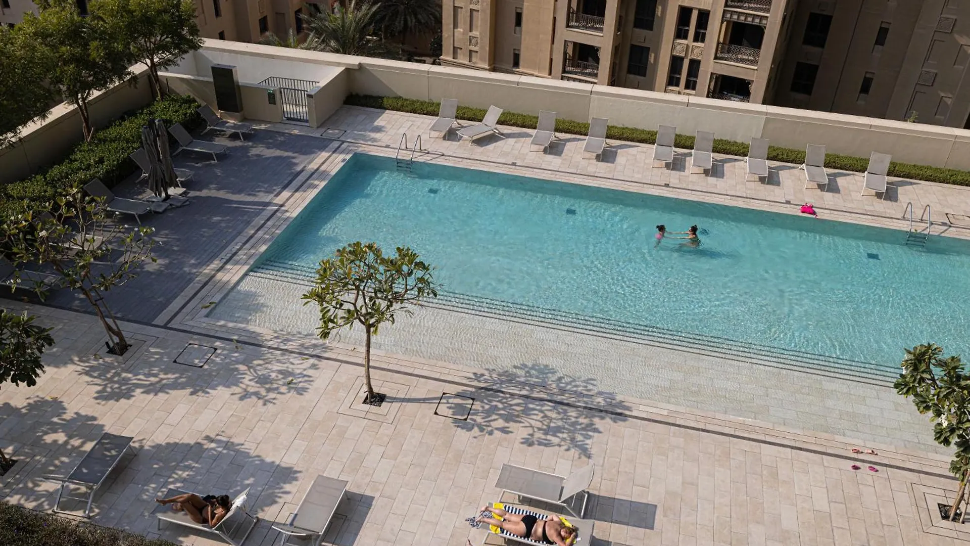 Full Burj Khalifa View! Brand New 2 Bedrooms! 5Min Walk From Dubai Mall!